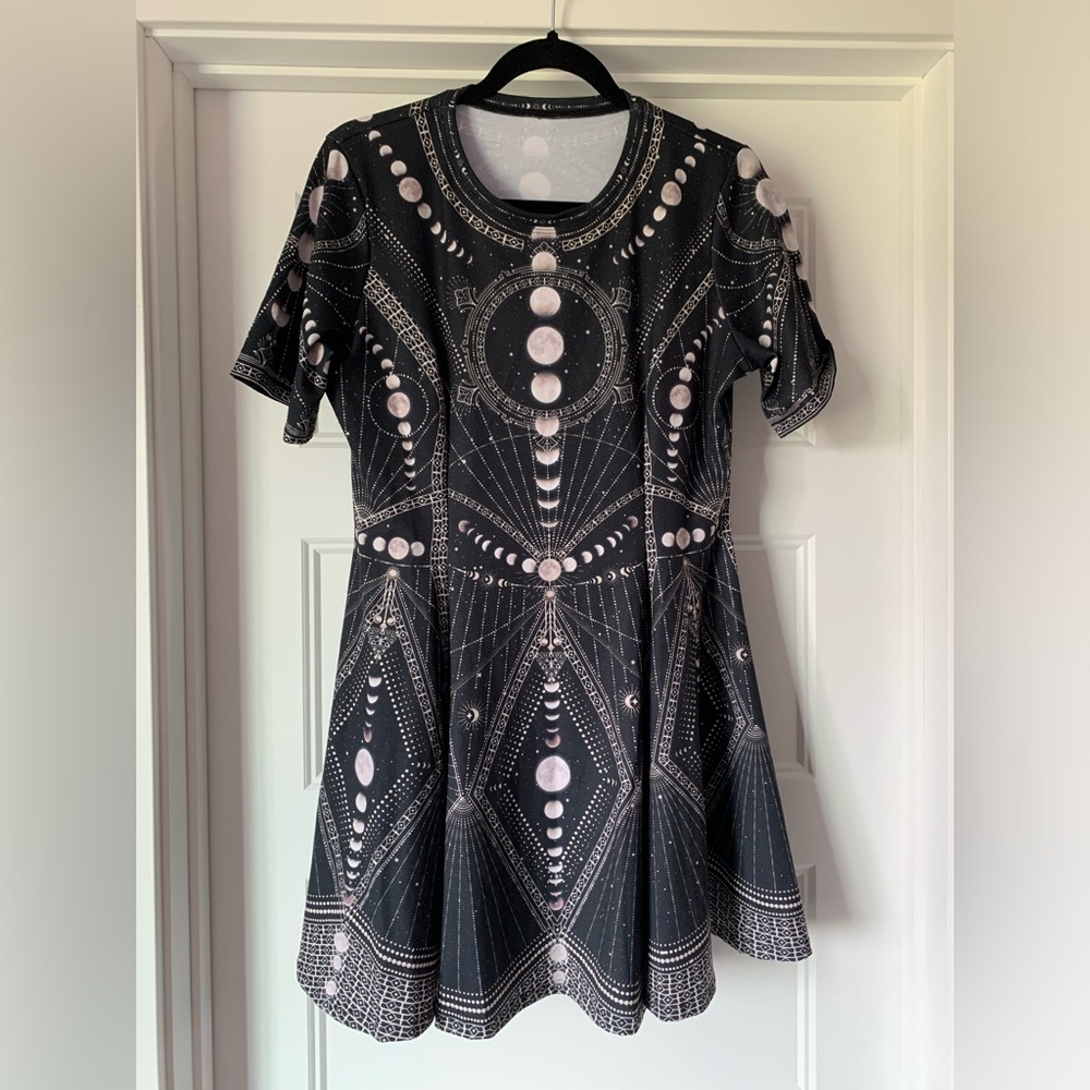 Blackmilk moon phases evil tee dress size L